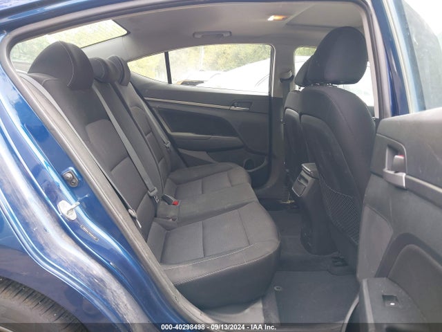 Hyundai Elantra Value Edition 2017 5NPD84LFXHH201338 Image 8