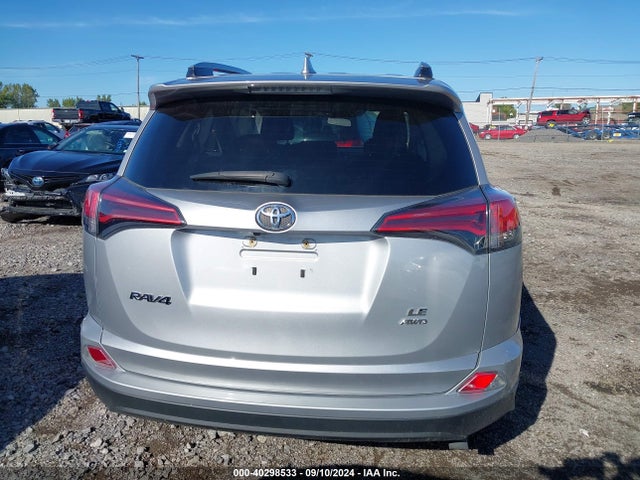 Toyota RAV4 LE 2017 2T3BFREV5HW582684 Image 16