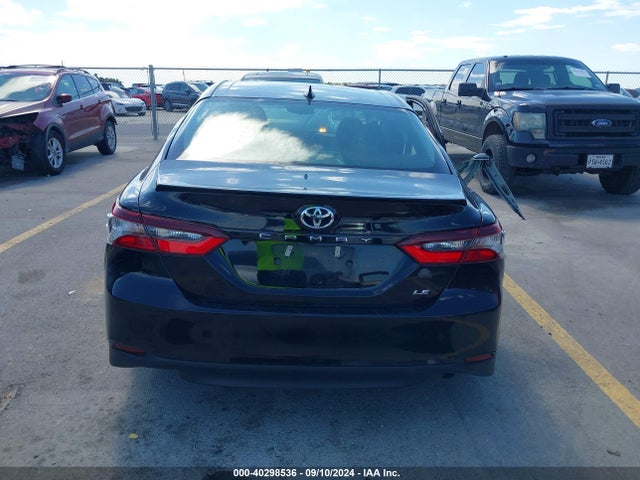 Toyota CAMRY LE 2022 4T1C11AK9NU050004 Image 16