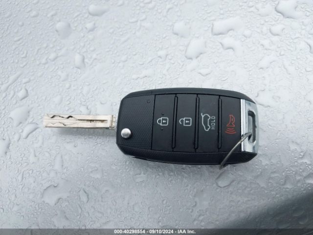 KNDP6CAC1L7653777 KIA SPORTAGE S