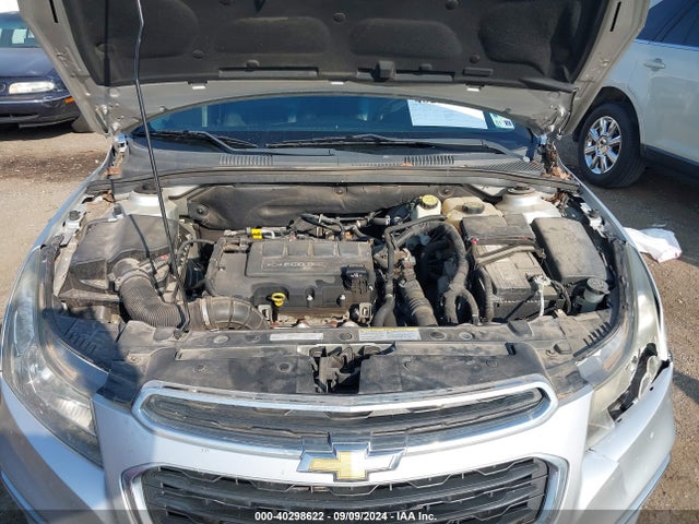 40298622 :رقم المزاد ، 1G1PE5SB7F7157867 vin ، 2015 Chevrolet Cruze 2lt Auto مزاد بيع