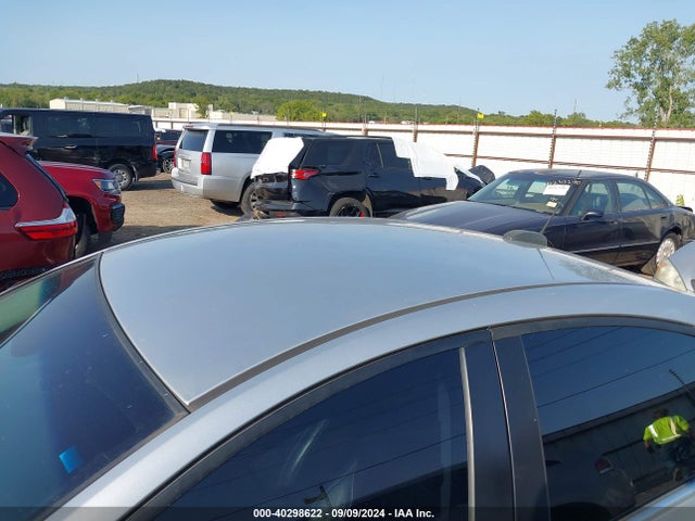 40298622 :رقم المزاد ، 1G1PE5SB7F7157867 vin ، 2015 Chevrolet Cruze 2lt Auto مزاد بيع