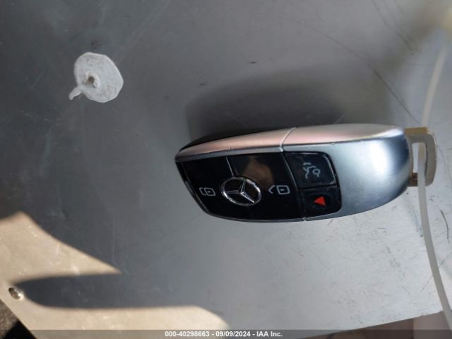 WDDZF4JB6JA377043 Mercedes-Benz E 300