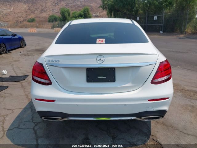 WDDZF4JB6JA377043 Mercedes-Benz E 300