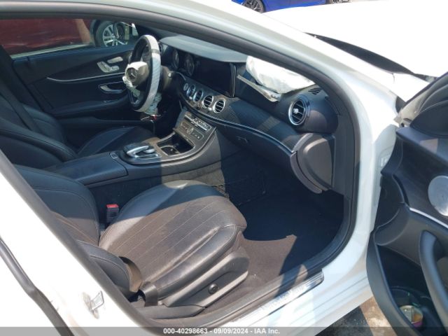 WDDZF4JB6JA377043 Mercedes-Benz E 300
