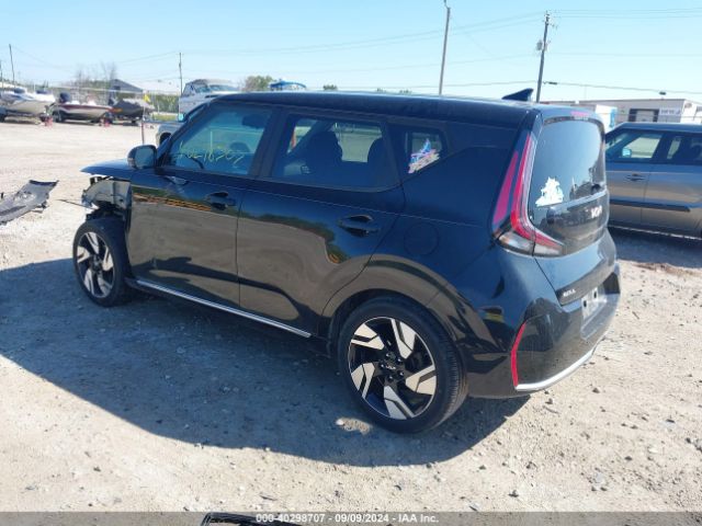 KNDJ53AU6P7856610 KIA Soul Gt-line