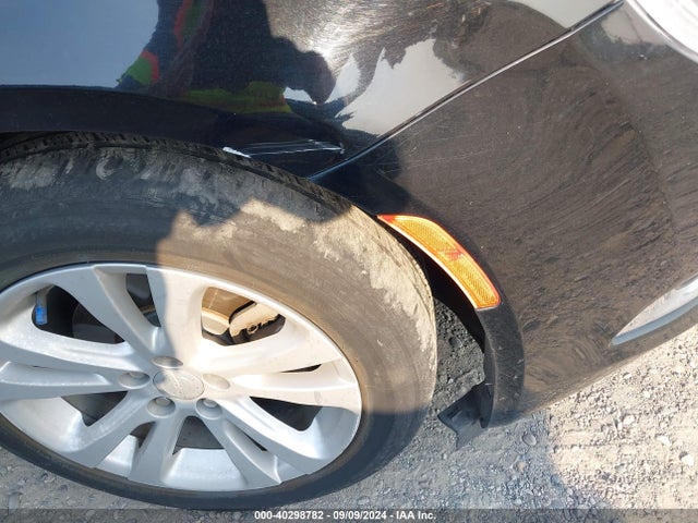 Chrysler 200 Limited 2015 1C3CCCAB9FN596926 Image 14