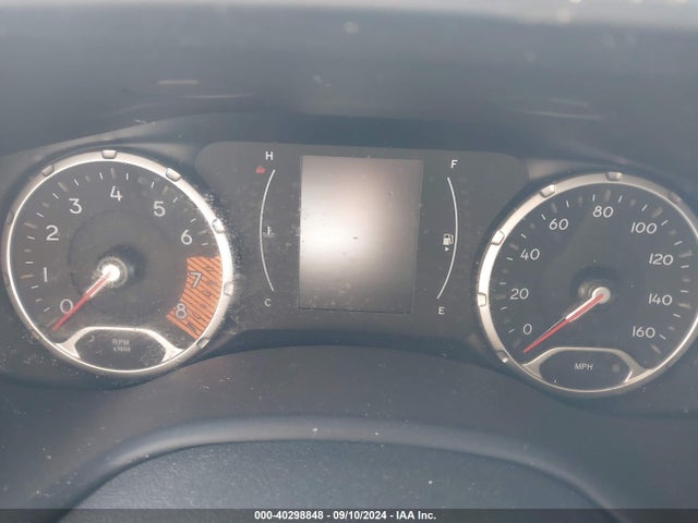 ZACNJABB0LPL65619 Jeep Renegade Latitude Fwd