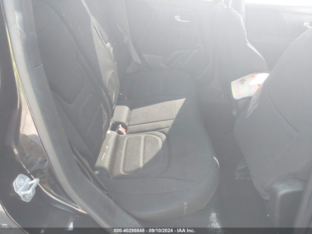 ZACNJABB0LPL65619 Jeep Renegade Latitude Fwd