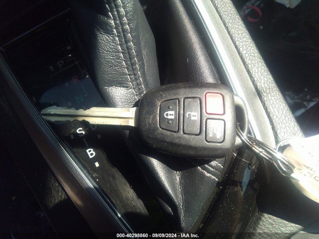 Toyota COROLLA LE 2015 5YFBURHE4FP265696 Image 11