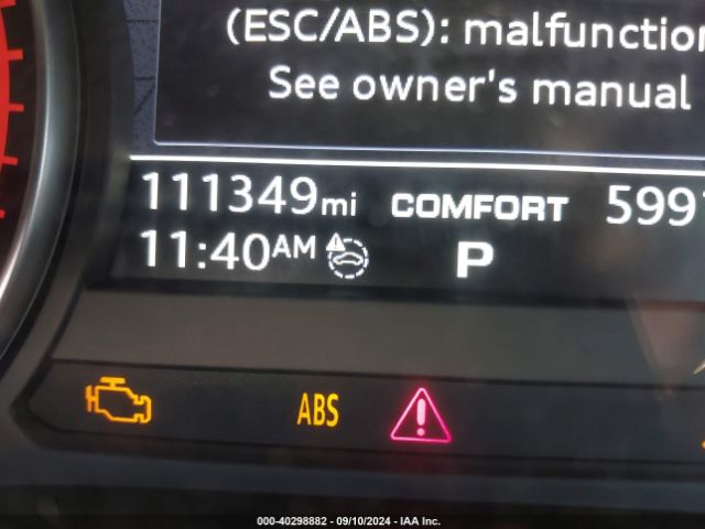 WAUGNAF41HN058260 Audi A4 2.0t Premium