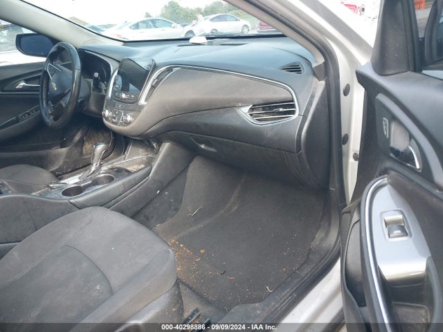 Chevrolet MALIBU 1LT 2017 1G1ZE5ST4HF248220 Image 5