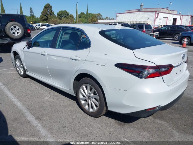 Toyota CAMRY LE 2024 4T1C11AK9RU260849 Image 13