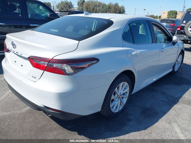 Toyota CAMRY LE 2024 4T1C11AK9RU260849 Image 4
