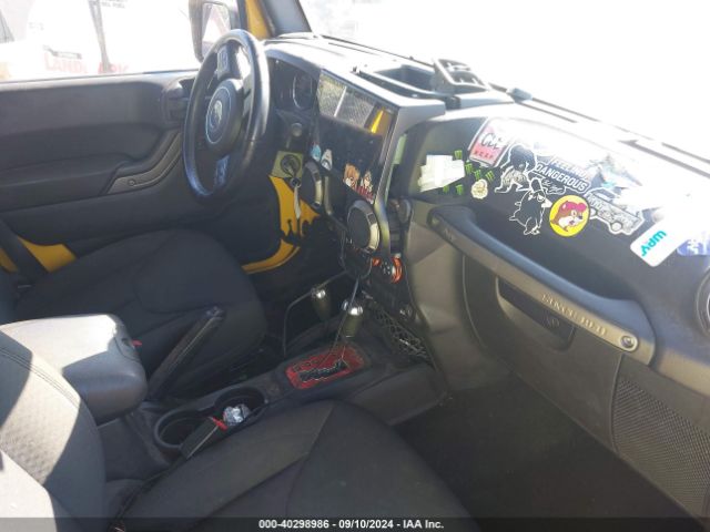 1C4BJWDG2FL565311 Jeep Wrangler Unlimited Sport