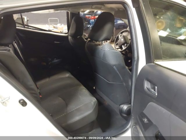 Toyota Prius Two 2016 JTDKBRFU2G3010166 Image 8