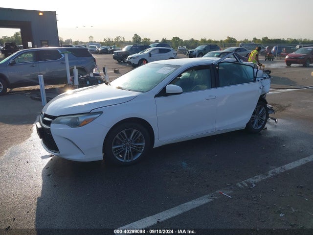 Toyota CAMRY SE 2015 4T1BF1FK2FU031169 Image 2
