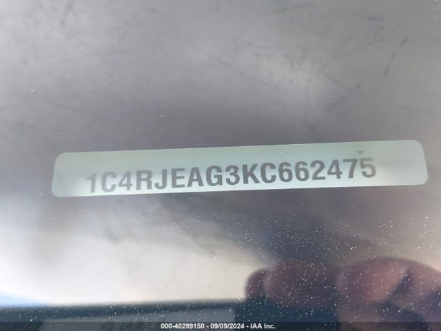 1C4RJEAG3KC662475 Jeep Grand Cherokee Altitude 4x2
