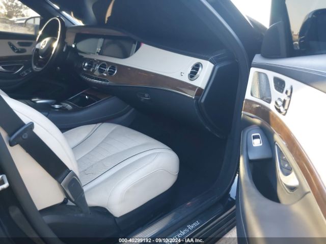 WDDUG8CB4FA147701 Mercedes-Benz S 550