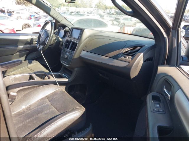 2C4RDGEGXHR618423 Dodge Grand Caravan Gt