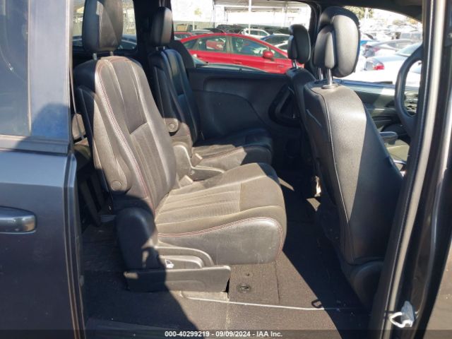 2C4RDGEGXHR618423 Dodge Grand Caravan Gt