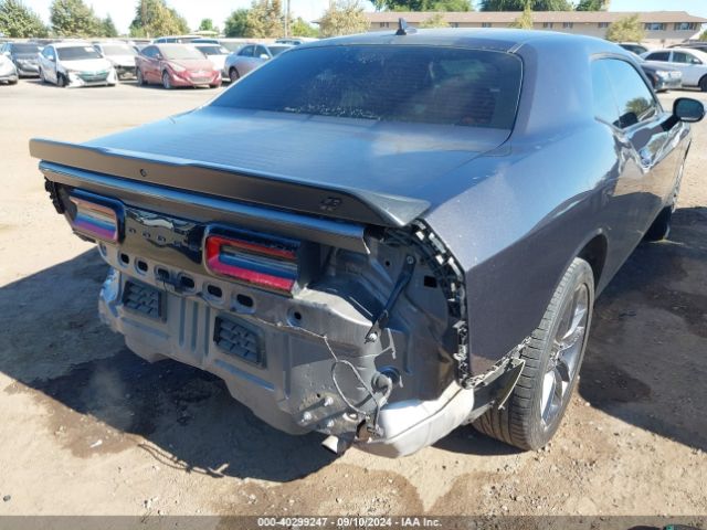 2C3CDZGGXNH156756 Dodge Challenger Sxt Awd