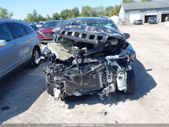 1C4PJMLBXLD527153 Jeep Cherokee Latitude Plus 4x4