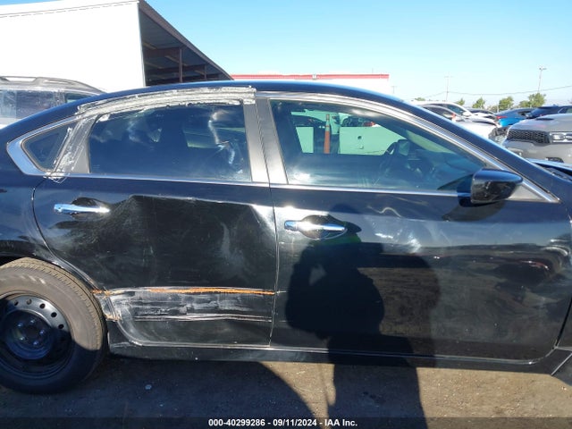 Nissan Altima 2.5 S 2015 1N4AL3AP2FC289467 Image 12