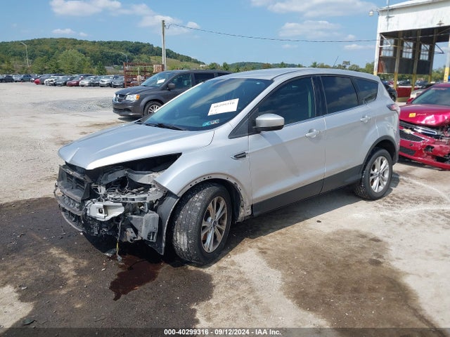 Ford ESCAPE SE 2017 1FMCU0GD6HUB60037 Image 2