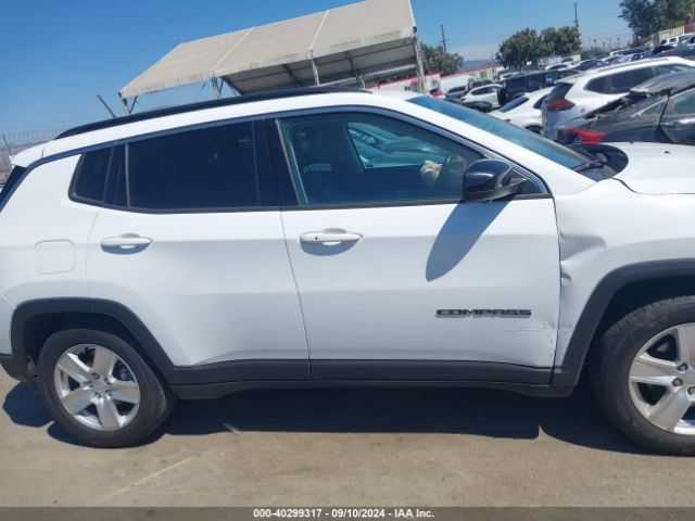 3C4NJCBB7NT138003 Jeep Compass Latitude Fwd
