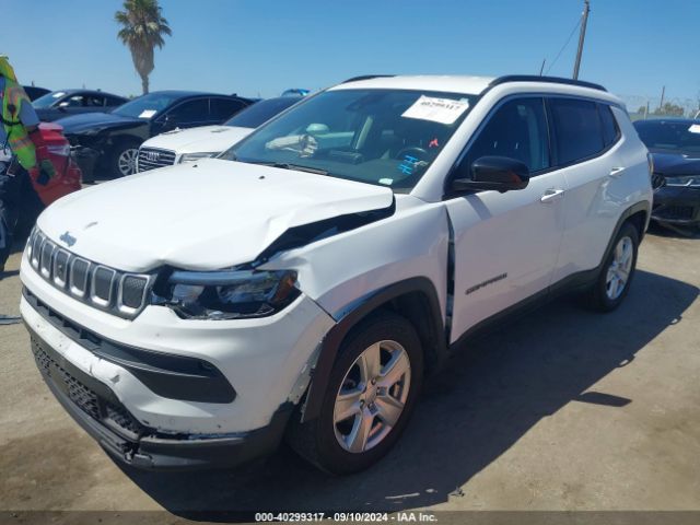 3C4NJCBB7NT138003 Jeep Compass Latitude Fwd