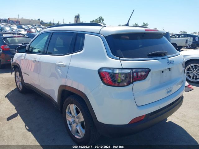 3C4NJCBB7NT138003 Jeep Compass Latitude Fwd