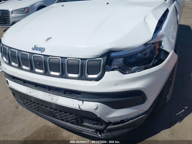 3C4NJCBB7NT138003 Jeep Compass Latitude Fwd