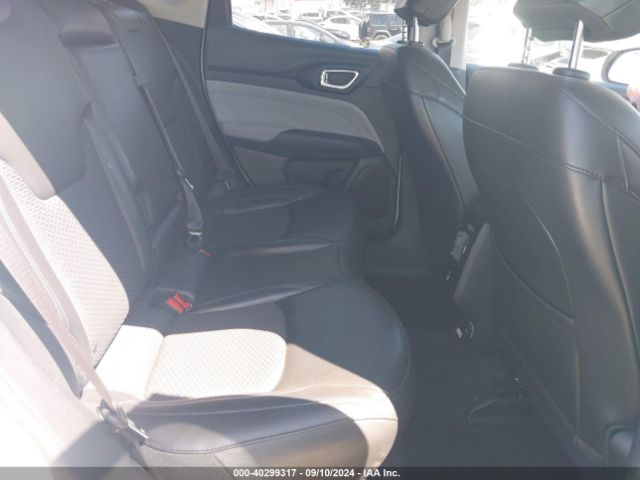 3C4NJCBB7NT138003 Jeep Compass Latitude Fwd