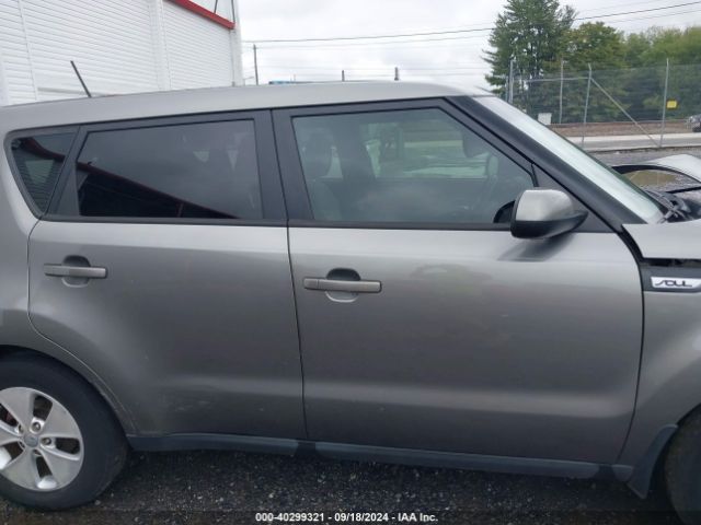 KNDJN2A2XF7202300 KIA Soul