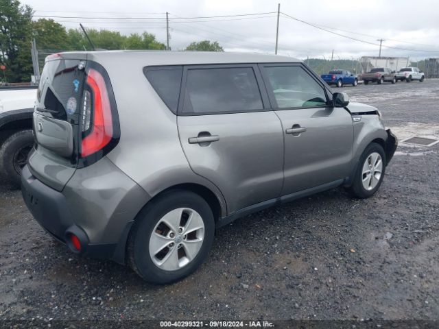 KNDJN2A2XF7202300 KIA Soul