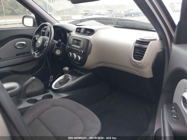 KNDJN2A2XF7202300 KIA Soul