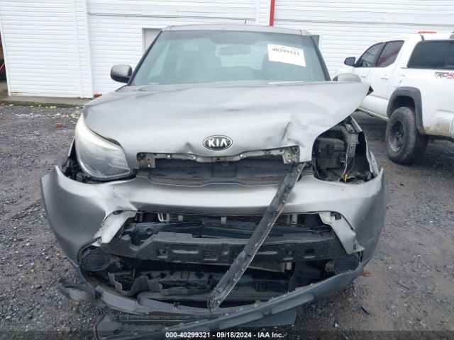 KNDJN2A2XF7202300 KIA Soul