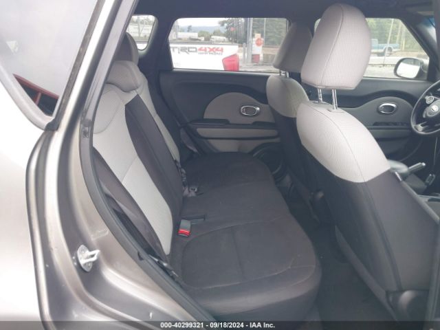 KNDJN2A2XF7202300 KIA Soul