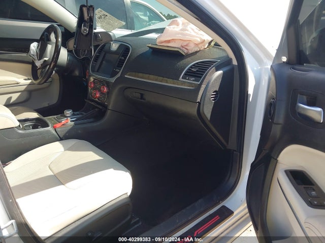 Chrysler 300C 2016 2C3CCAET7GH307933 Image 5