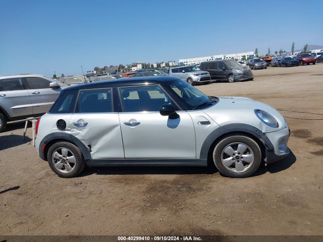 WMWXU1C53G2D11887 Mini Hardtop Cooper