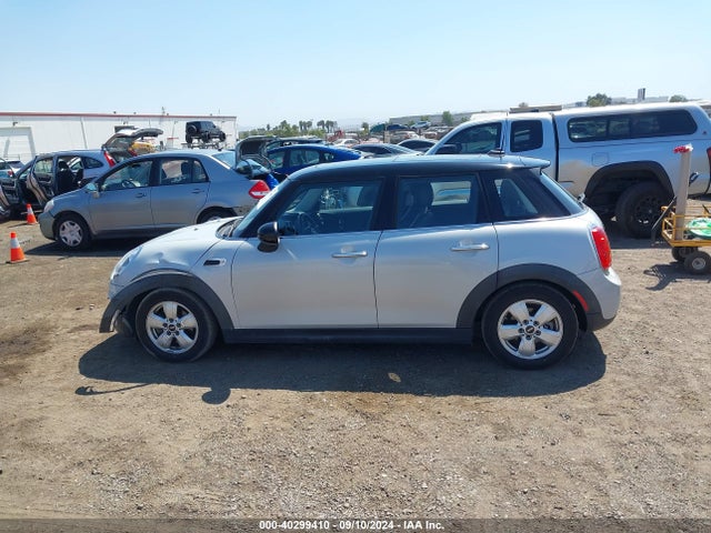 WMWXU1C53G2D11887 Mini Hardtop Cooper