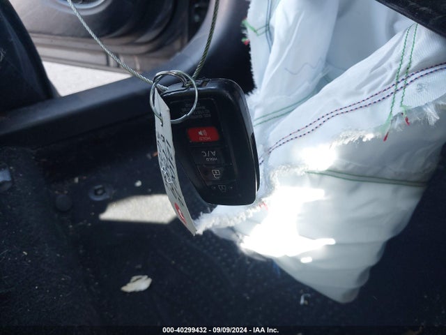 Toyota Prius Prime Premium 2017 JTDKARFP6H3062284 Image 11
