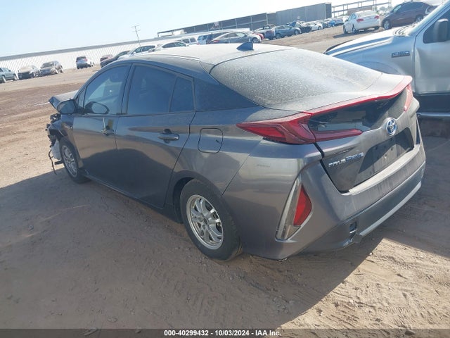 Toyota Prius Prime Premium 2017 JTDKARFP6H3062284 Image 3