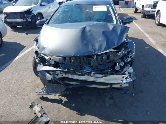 Toyota Prius Prime Premium 2017 JTDKARFP6H3062284 Image 6