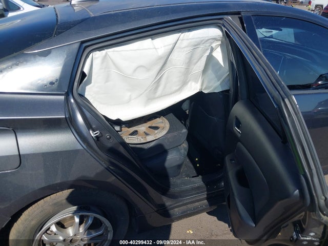 Toyota Prius Prime Premium 2017 JTDKARFP6H3062284 Image 8
