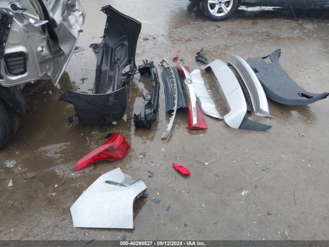 KNDEU2AAXM7060135 KIA SELTOS S