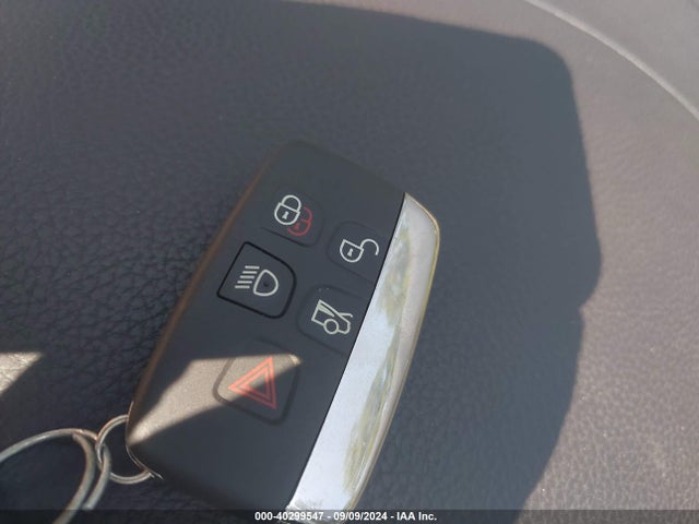 2013 JAGUAR XF SAJWJ0EF0D8S89443 Photo 10