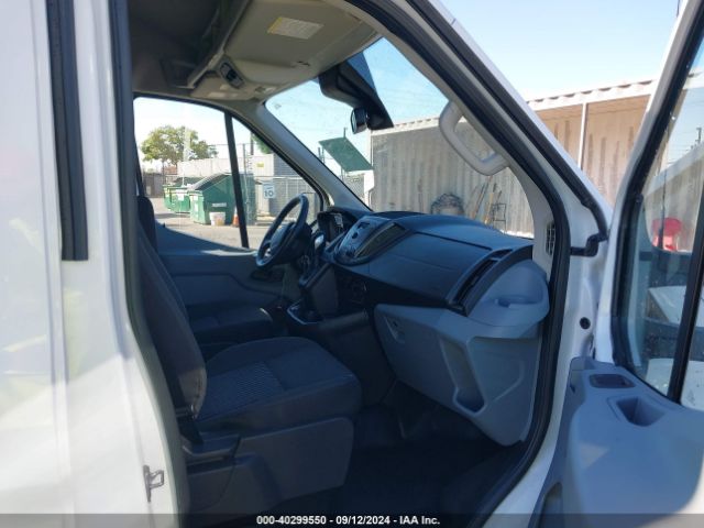 1FTYE1CM9JKB14898 Ford Transit-150