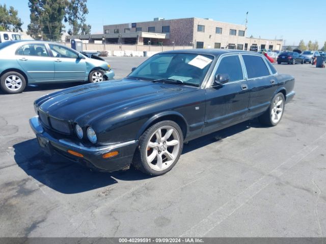 2001 JAGUAR XJR SAJDA15B21MF36140 Photo 1
